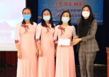 Cương Gián: Ra mắt CLB Phụ nữ với pháp luật tại huyện Nghi Xuân