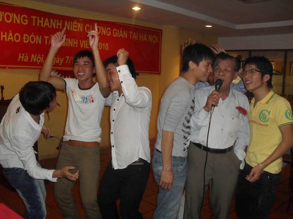 Cương Gián Online