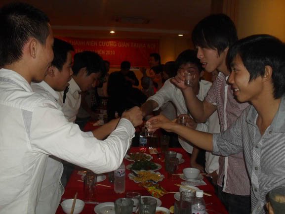 Cương Gián Online